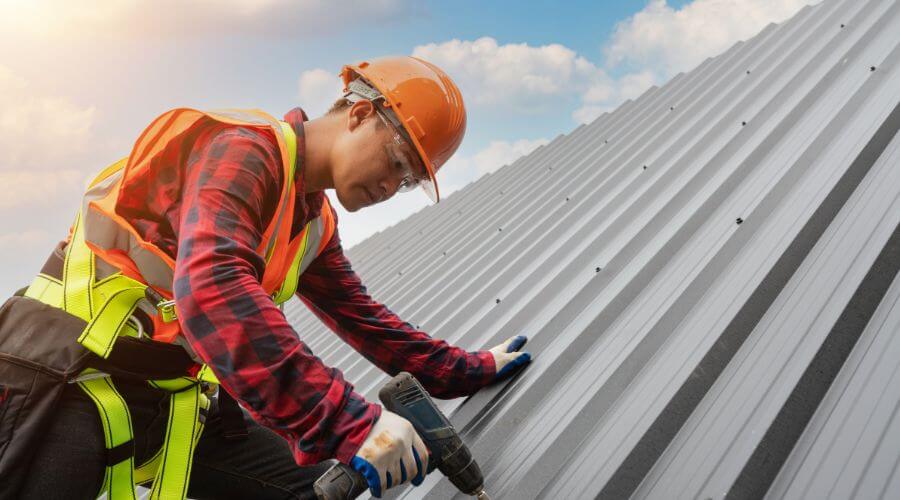Owens Corning roofing contractor in Garden, MI
